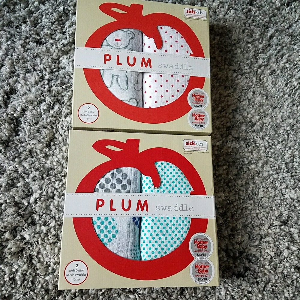 4 Plum Swaddle blankets